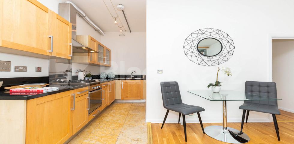 Located in a iconic warehouse conversion is this 1 bed with a terrace  Ability Plaza, Dalston 